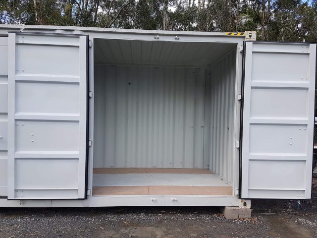 Half container storage oasis storage Helensvale